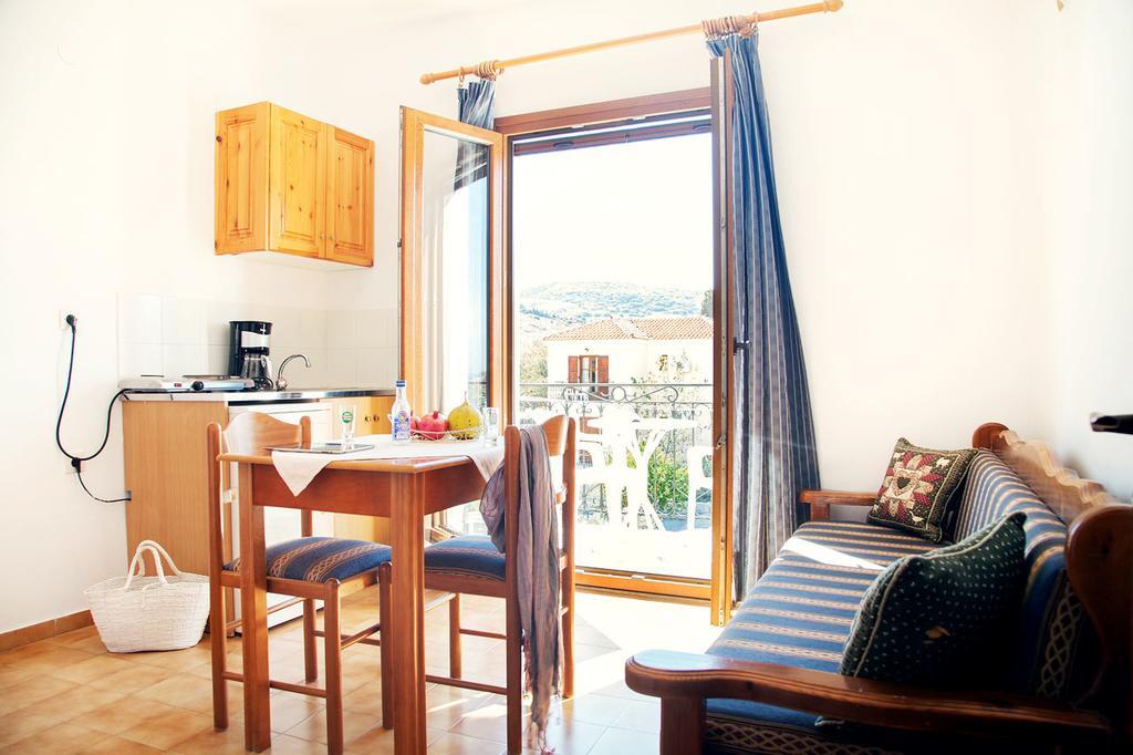 Marianthi Paradise Μήθυμνα Δωμάτιο φωτογραφία